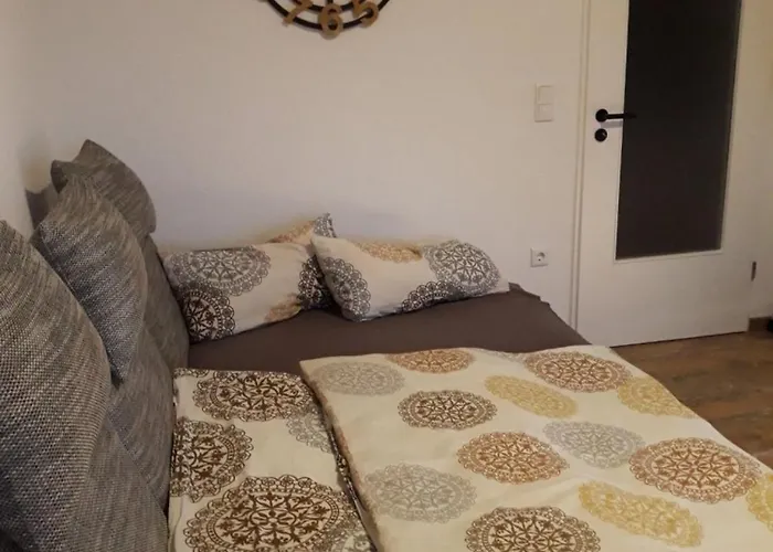 Daire Pfeiffer Klein